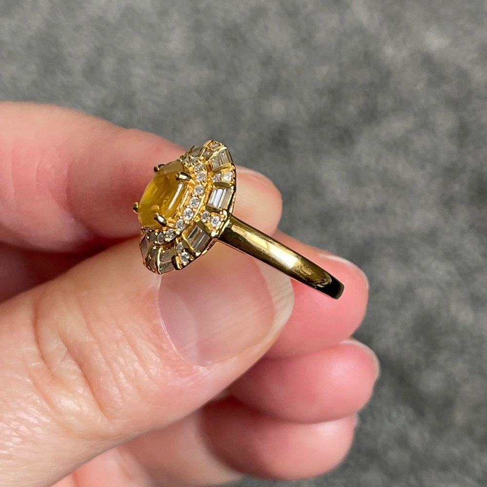 Yellow sapphire and moissanite art deco ring - Picture 3 of 7